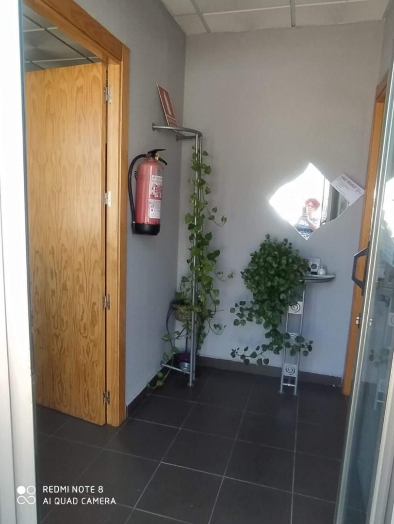 Premises to rent in Guareña  with Air Conditioner and Heating