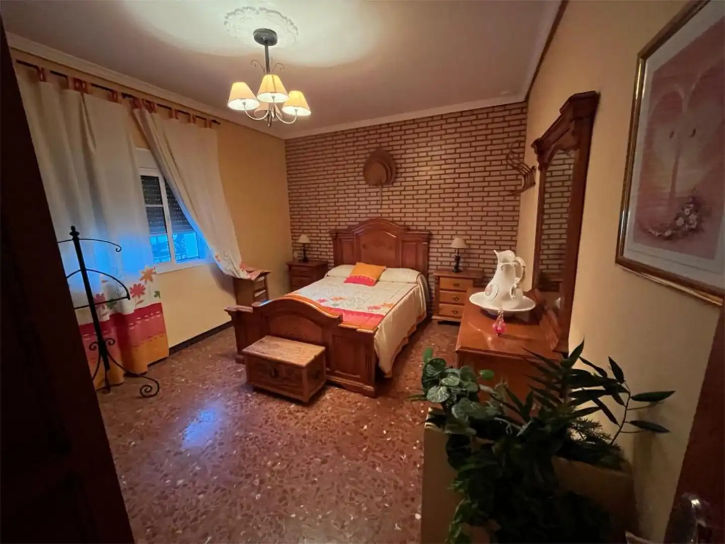 Dormitori de Casa adosada en venda en Villanueva del Río y Minas amb Aire condicionat, Calefacció i Terrassa