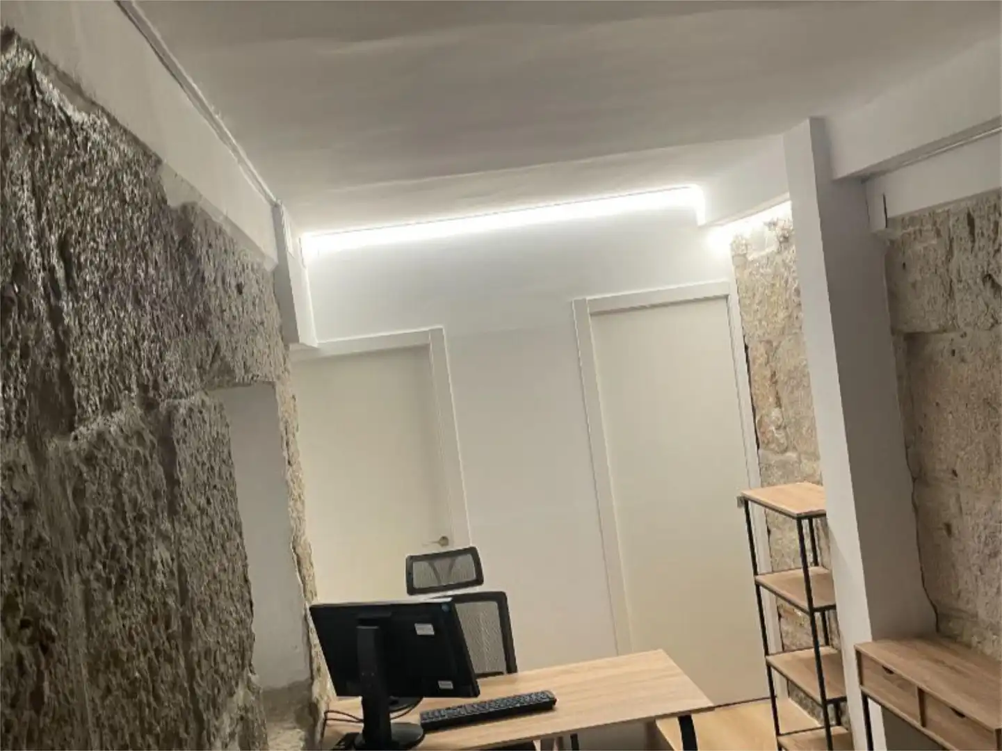Office for rent in Cangas 