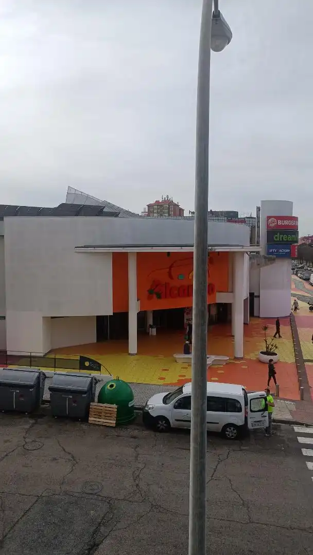 Exterior view of Flat for sale in Sevilla  with Air Conditioner, Heating and Terrace