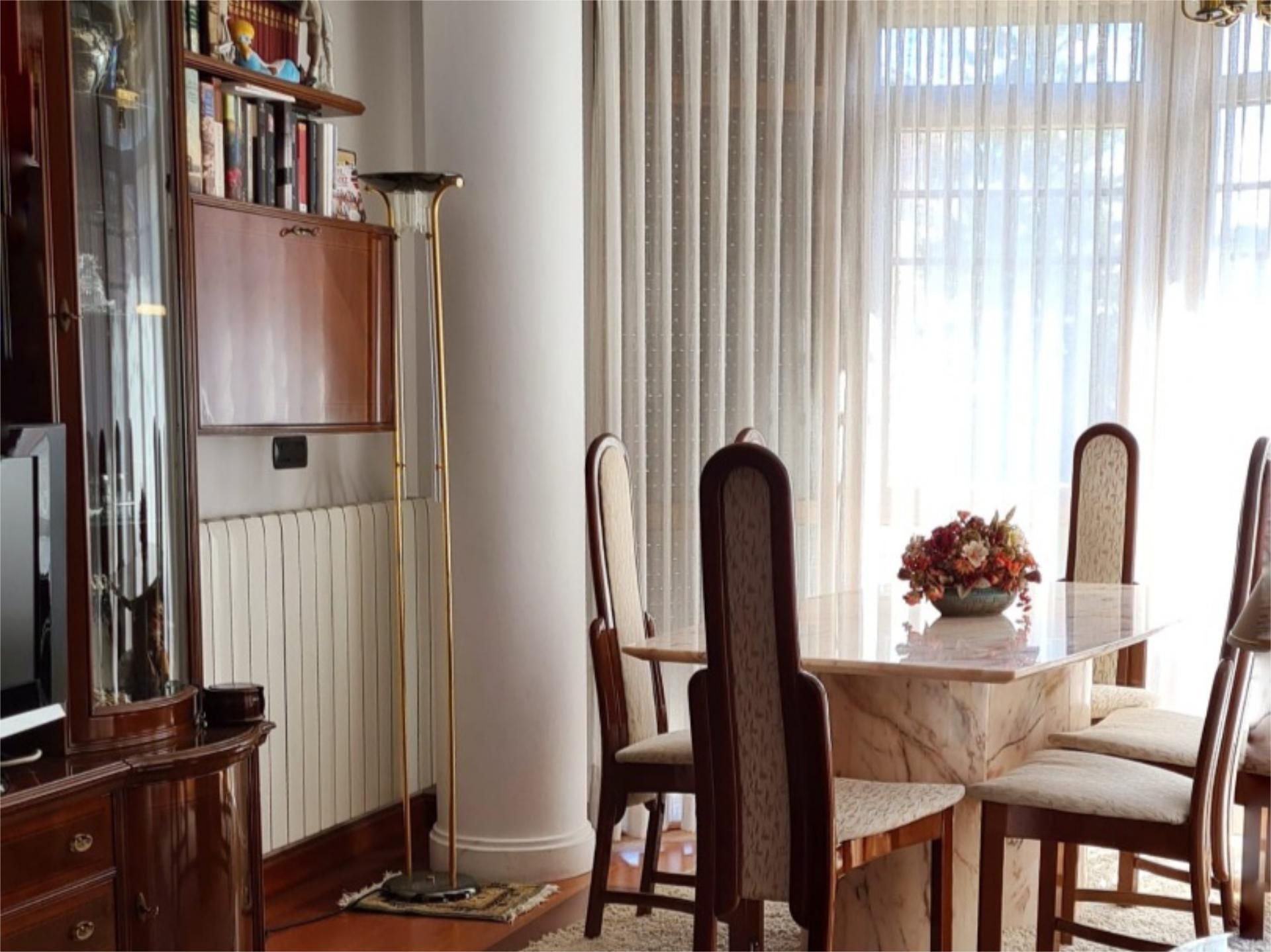 Dining room of Flat for sale in Miranda de Ebro  with Heating, Parquet flooring and Storage room