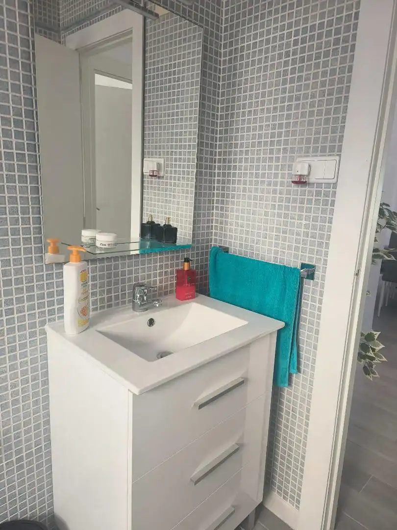 Piso de alquiler en Calle Huesca, 20, Gran Playa Baño de Piso de alquiler en Santa Pola con Aire acondicionado, Calefacción y Jardín privado