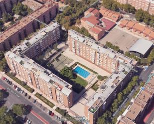 Exterior view of Flat for sale in Alcorcón  with Air Conditioner, Heating and Private garden