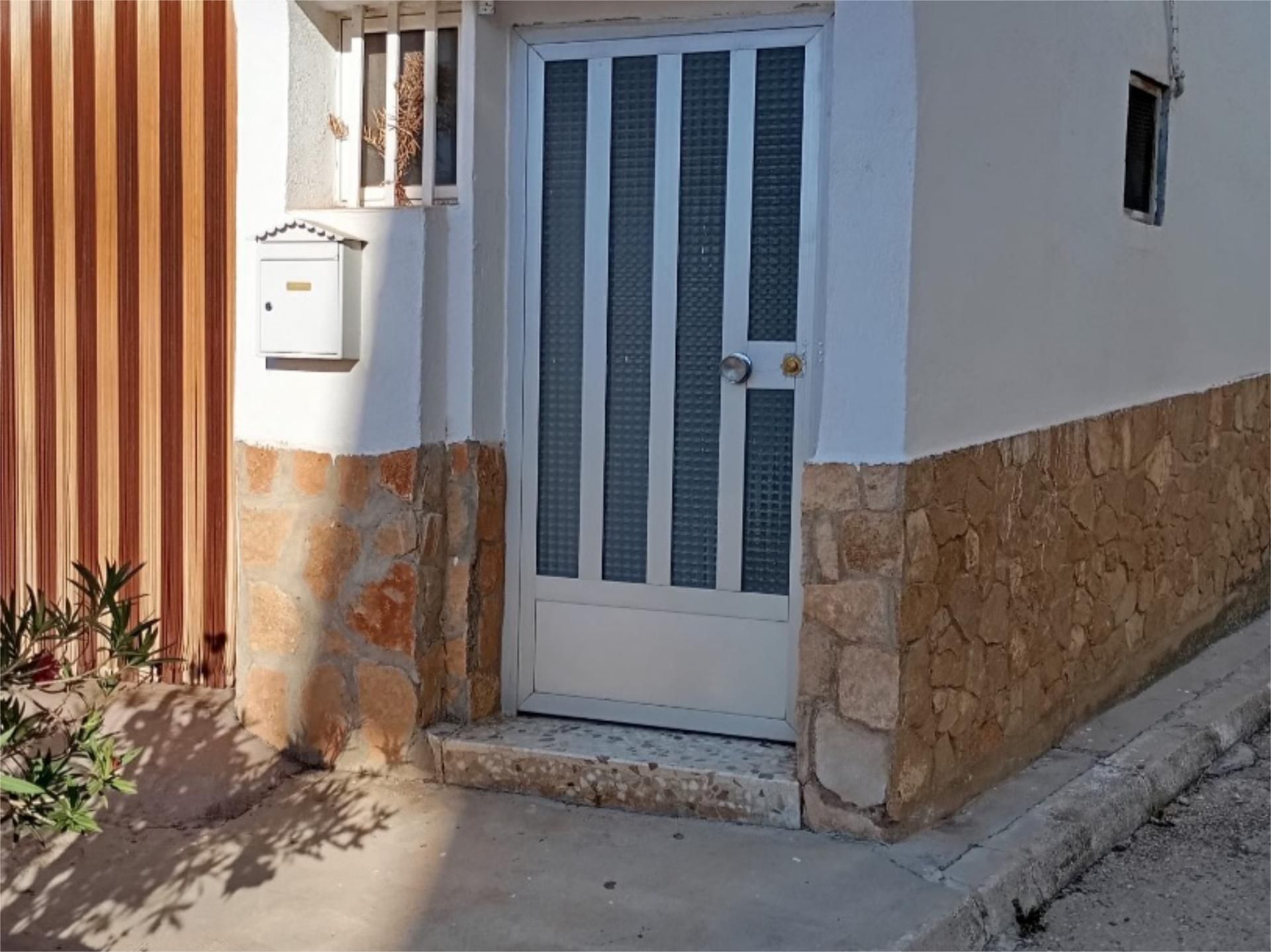 Flat for sale in Cardenete  with Storage room