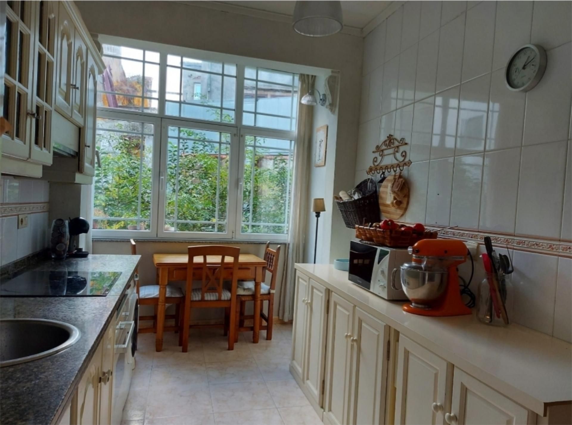Kitchen of Flat for sale in Avilés  with Balcony