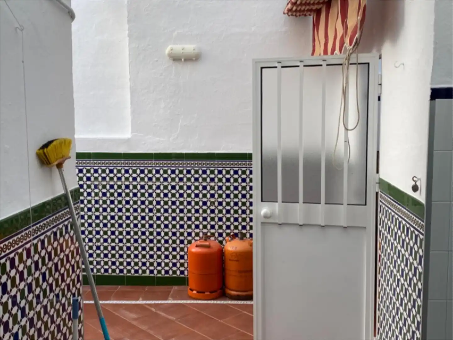 Piso en venta en Calle Mercado, 10, Olvera Jardín de Piso en venta en Olvera con Aire acondicionado, Terraza y Balcón
