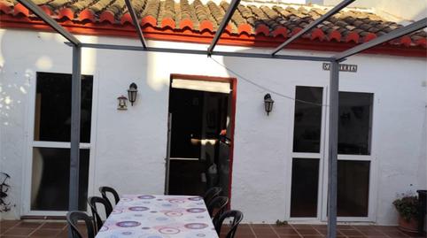Foto 4 de Casa adosada en venda a Calle San Miguel, 25, Avda Pescia - Ctra de Frigiliana, Nerja