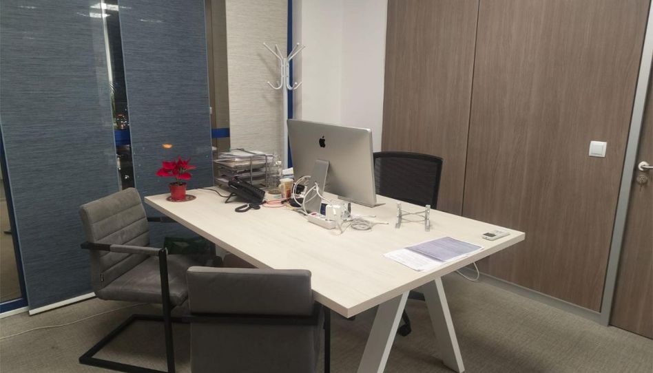 Foto 1 de Oficina de alquiler en Calle de Julián Camarillo, 7, Simancas, Madrid Capital