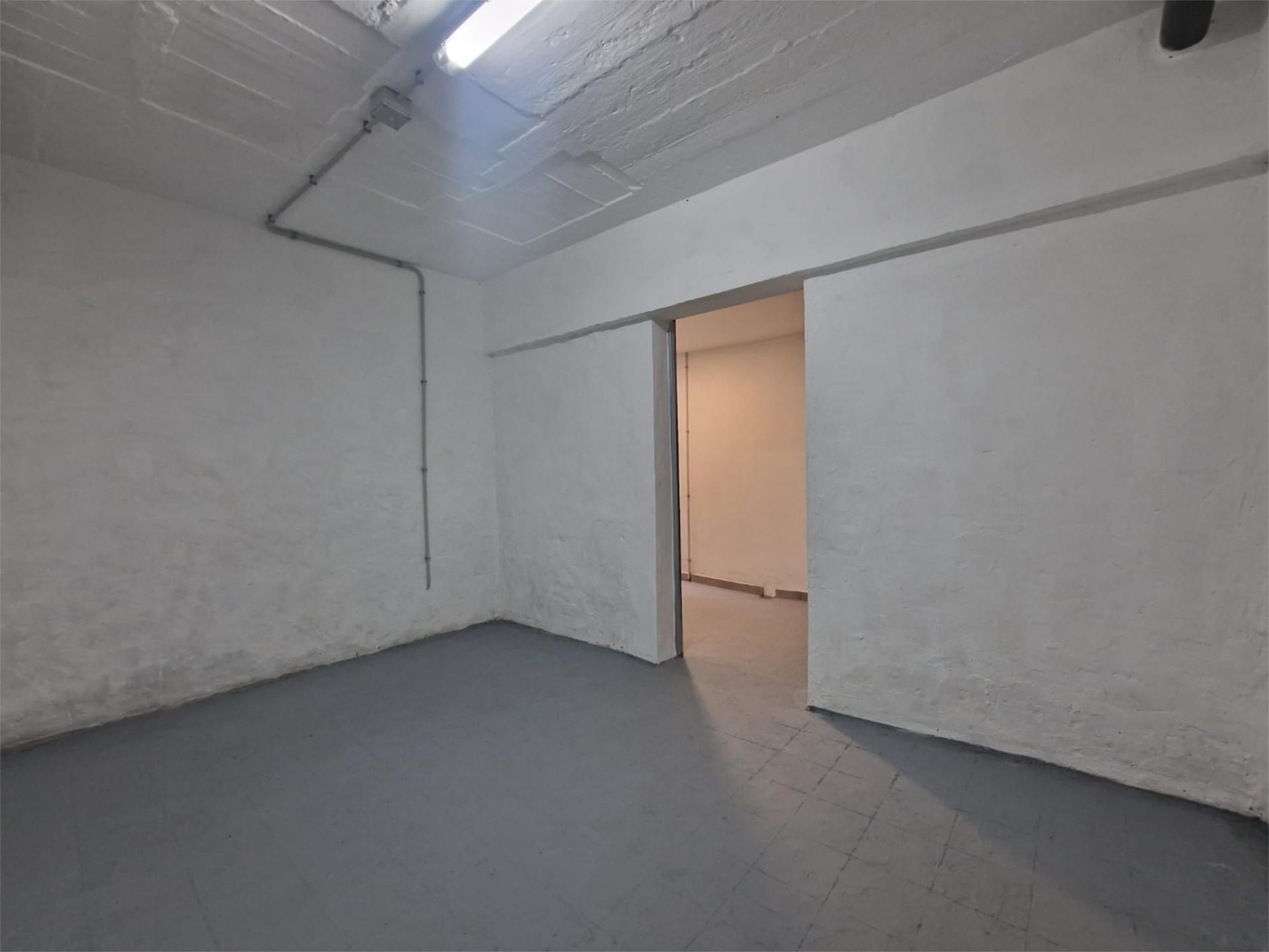 Box room to rent in Arucas