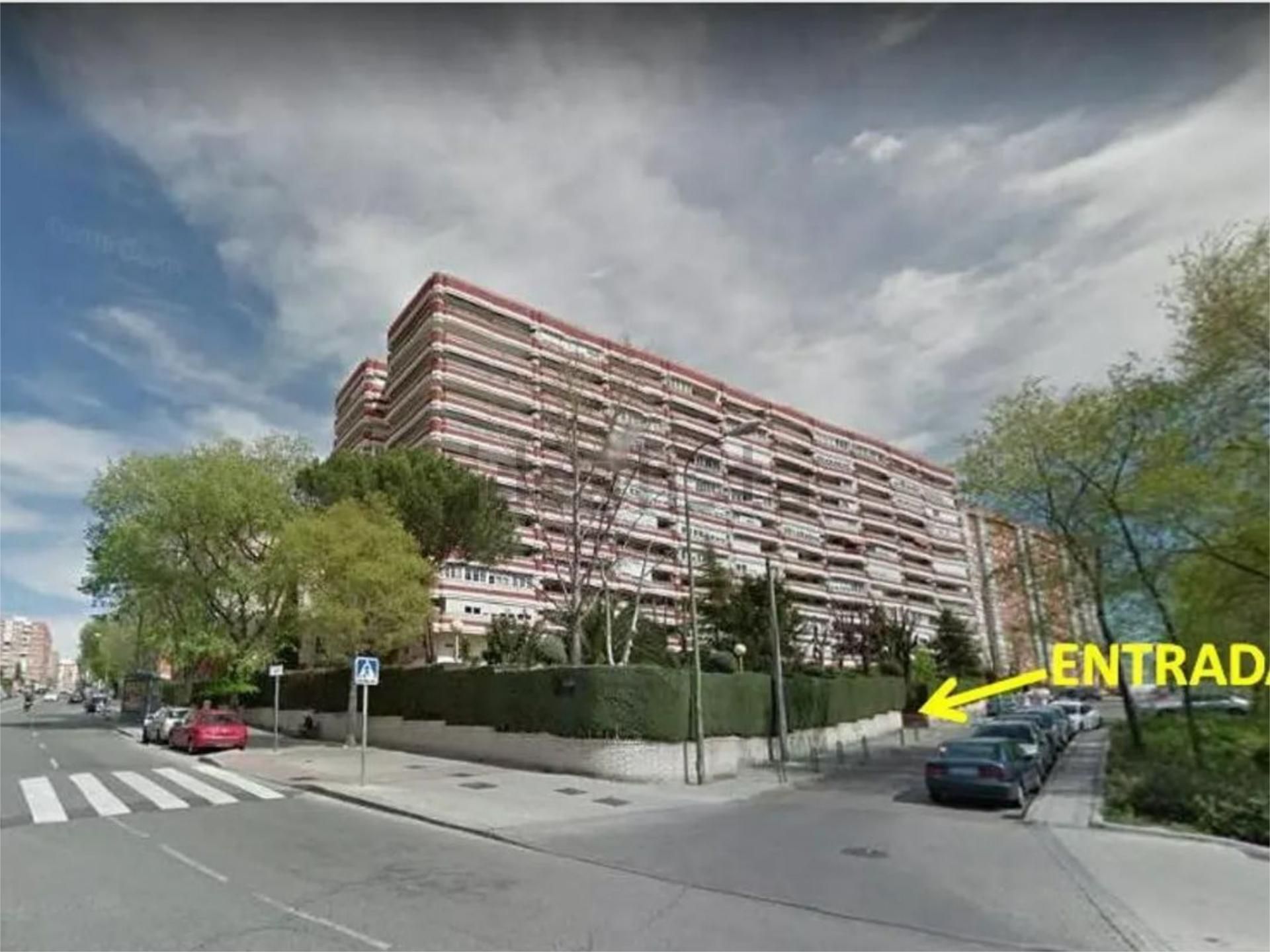 Vista exterior de Garatge de lloguer en  Madrid Capital