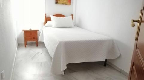 Foto 3 de Pis de lloguer a Calle Oviedo, 29, Puerto Deportivo, Málaga