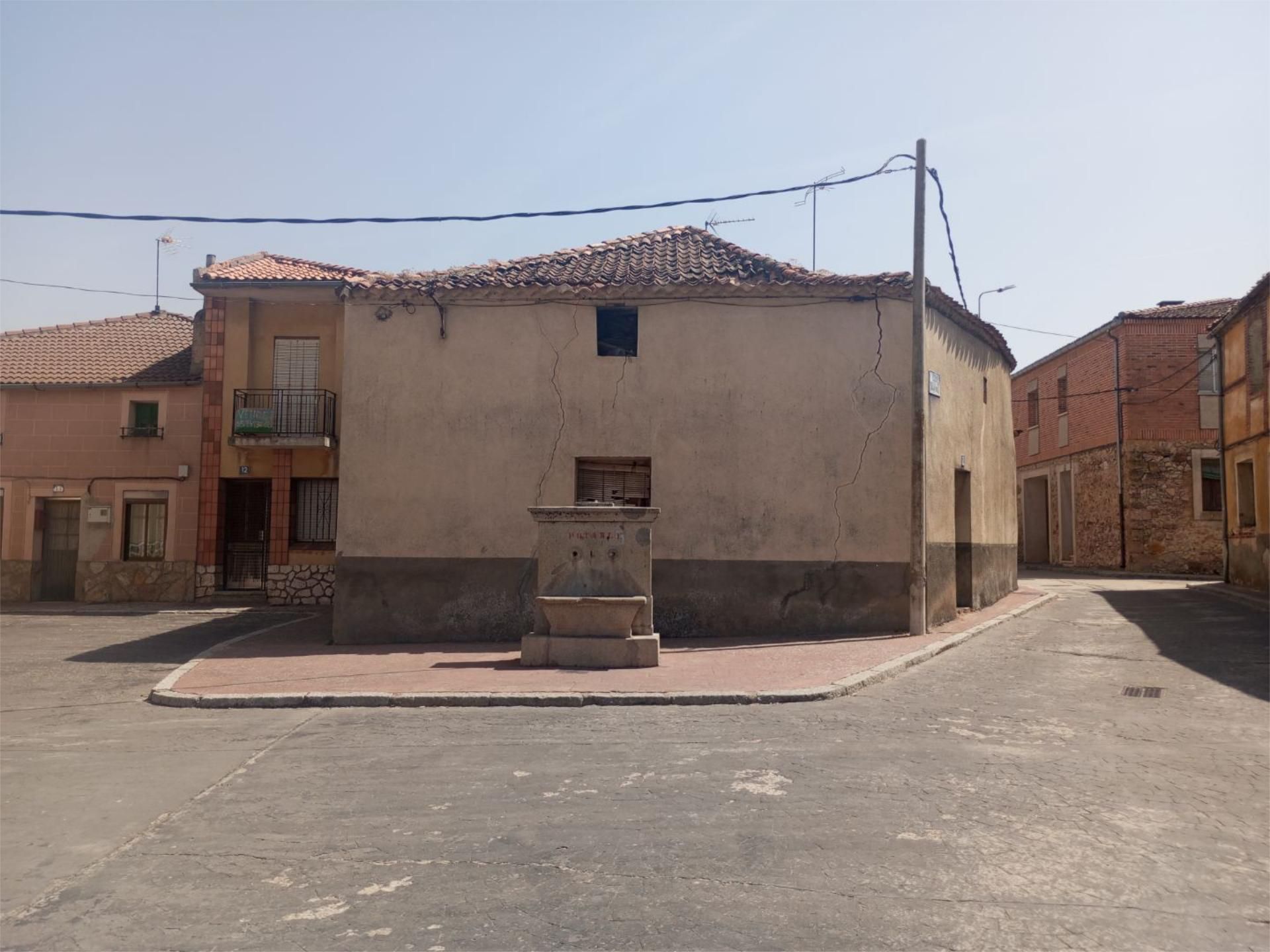 Vista exterior de Casa o xalet en venda en Lastras de Cuéllar