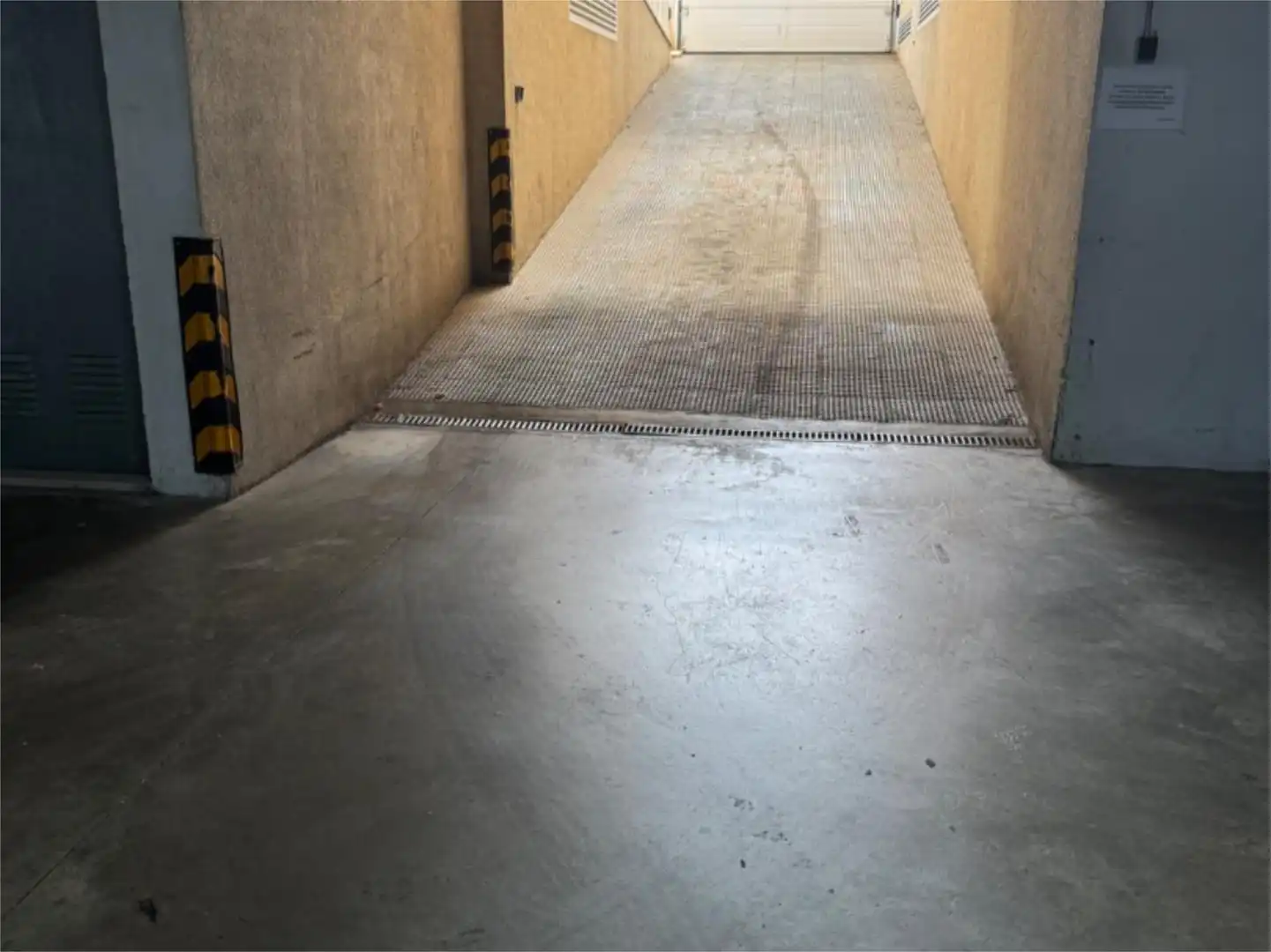 Garage for sale in Calle Perú, 19, Lepe Garage for sale in Lepe