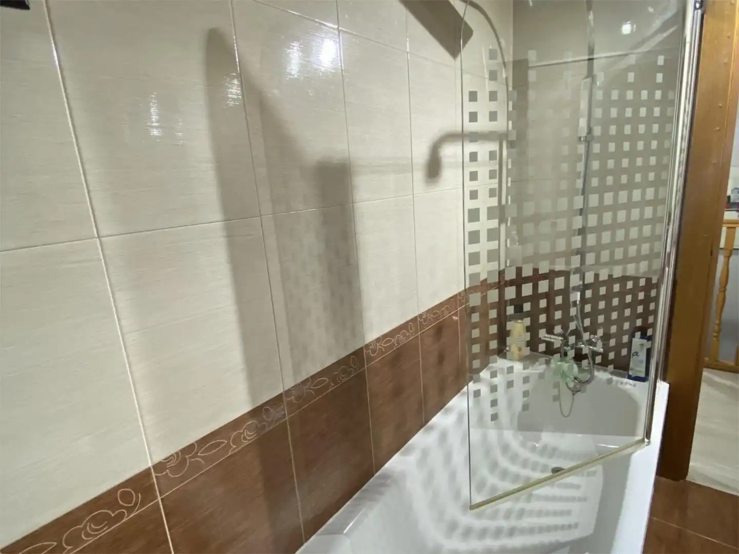 Baño de Piso en venta en Oyón-Oion con Aire acondicionado, Calefacción y Amueblado