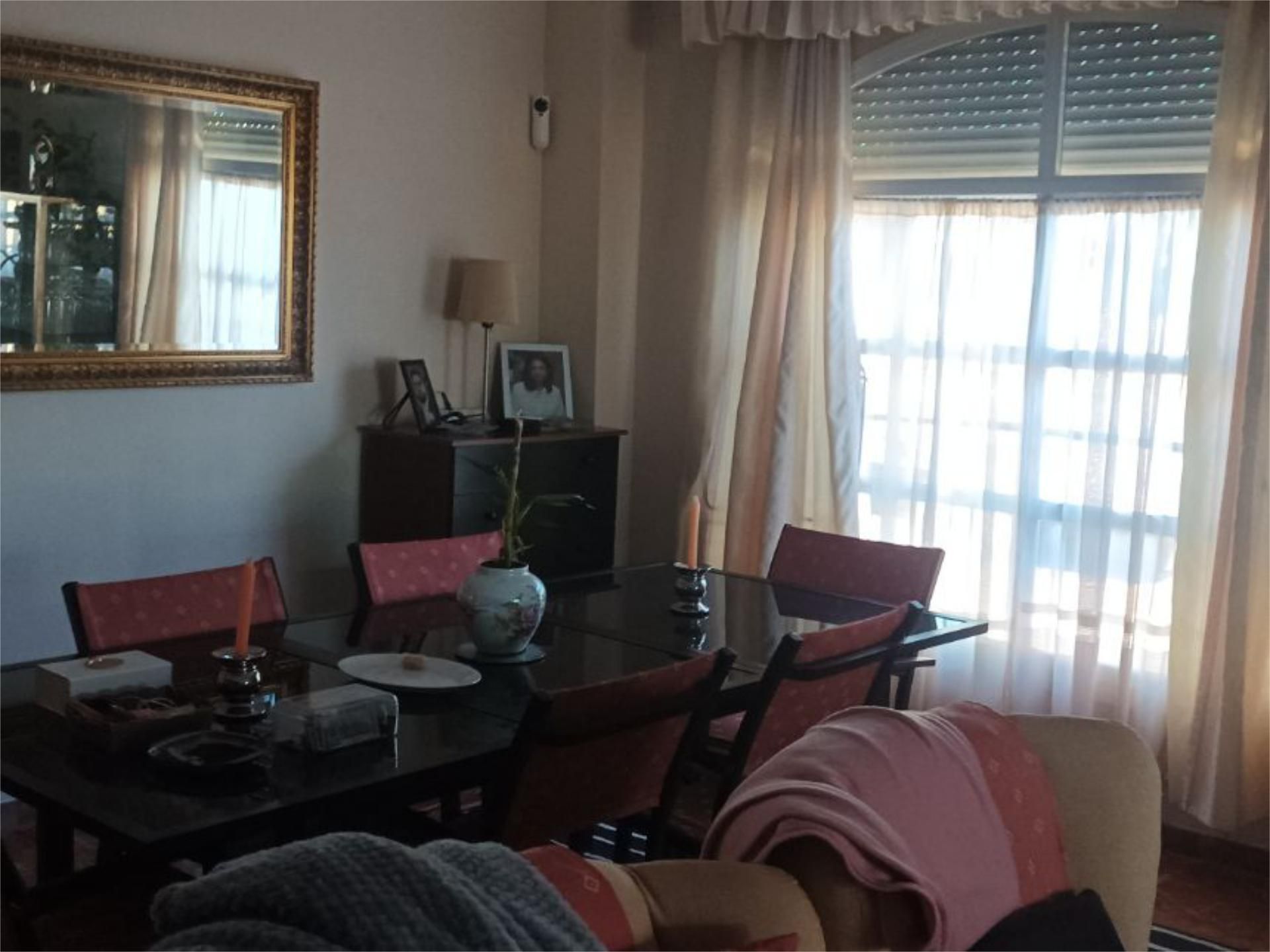 Bedroom of Flat for sale in Almensilla  with Air Conditioner, Heating and Private garden