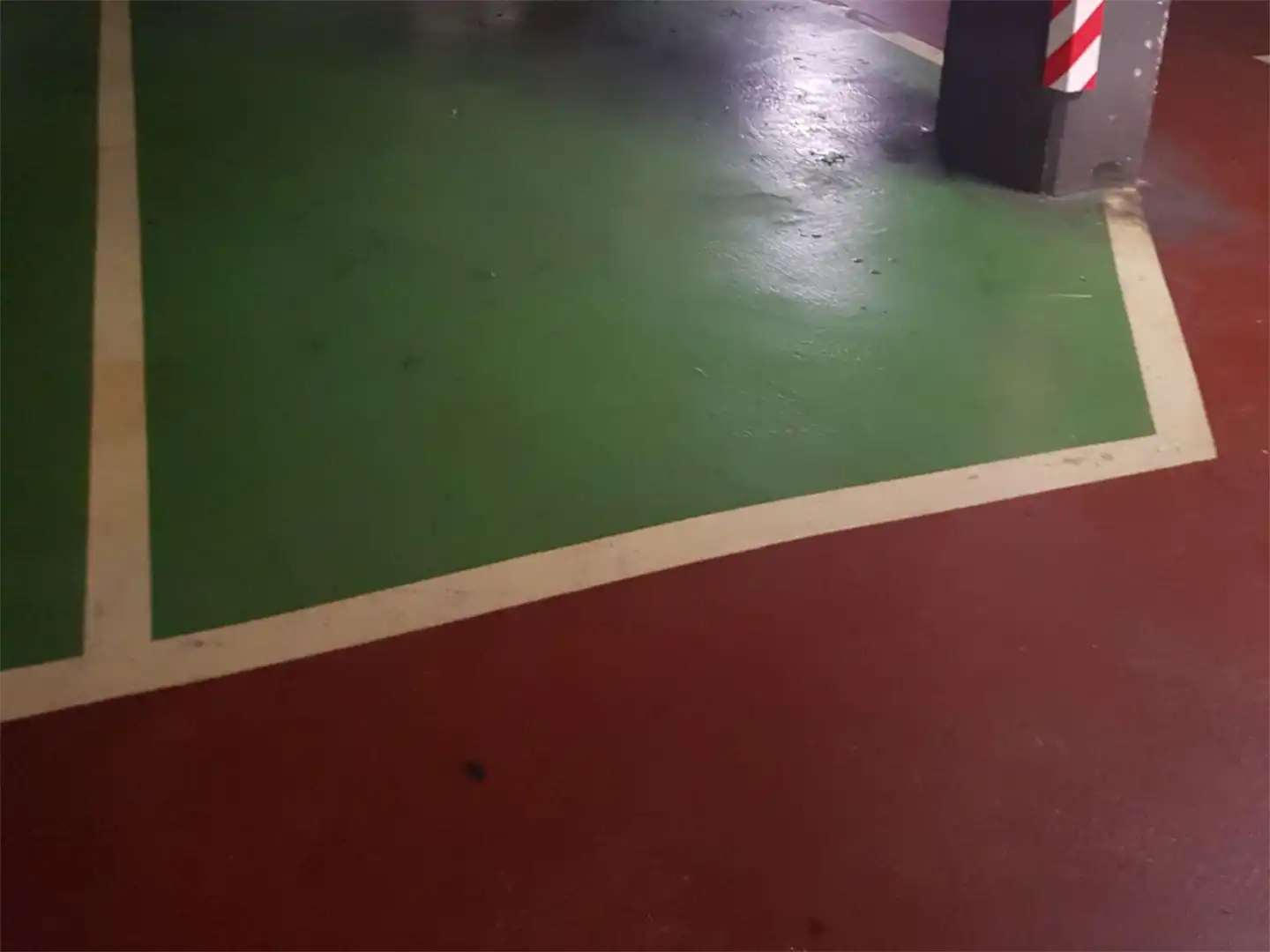 Garaje de alquiler en Carrer de Llull, 219, El Poblenou Parking de Garaje de alquiler en Barcelona
