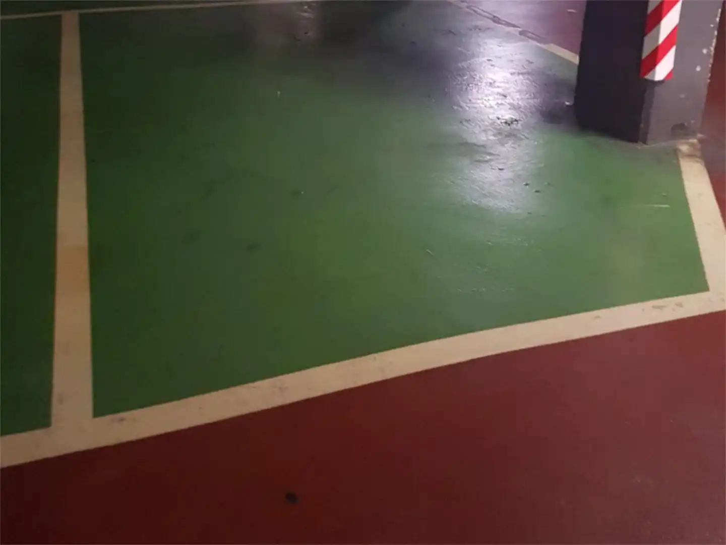 Garaje de alquiler en Carrer de Llull, 219, El Poblenou Parking de Garaje de alquiler en Barcelona
