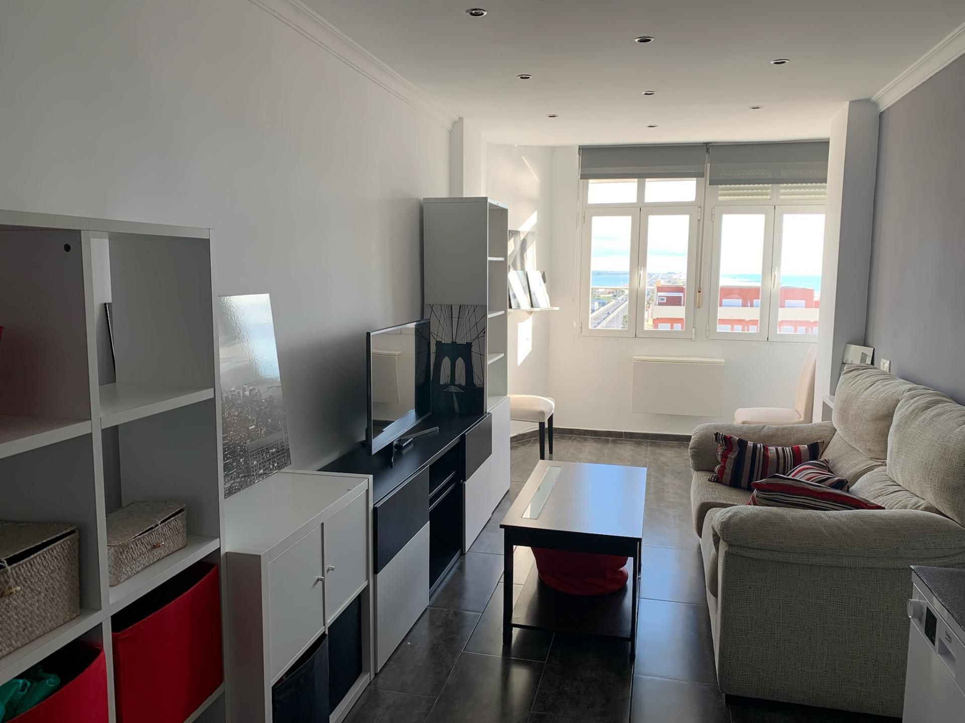 Sala de estar de Apartamento de alquiler en  Cádiz Capital