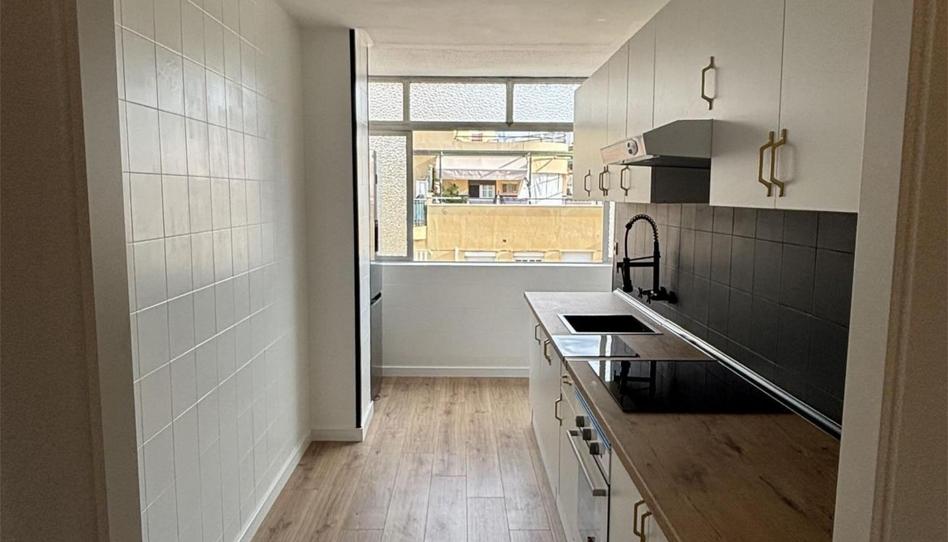 Foto 1 de Pis en venda a Calle Calzada de la Trinidad, 2, Los Castillejos - La Trinidad, Málaga