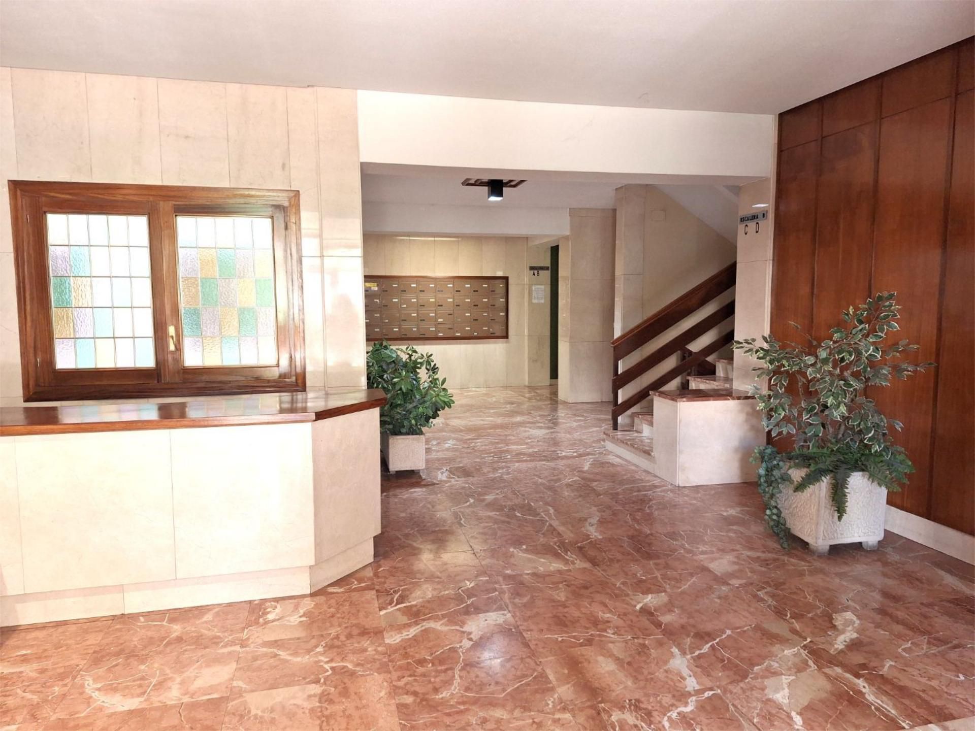 Pis en venda a Calle de Rufino Blanco, 10, Plan Sur - Amistad Pis en venda en Guadalajara Capital amb Aire condicionat i Balcó