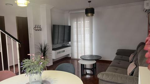 Foto 4 de Casa adosada de alquiler en Urbadiez - Entrepuentes,  Sevilla Capital