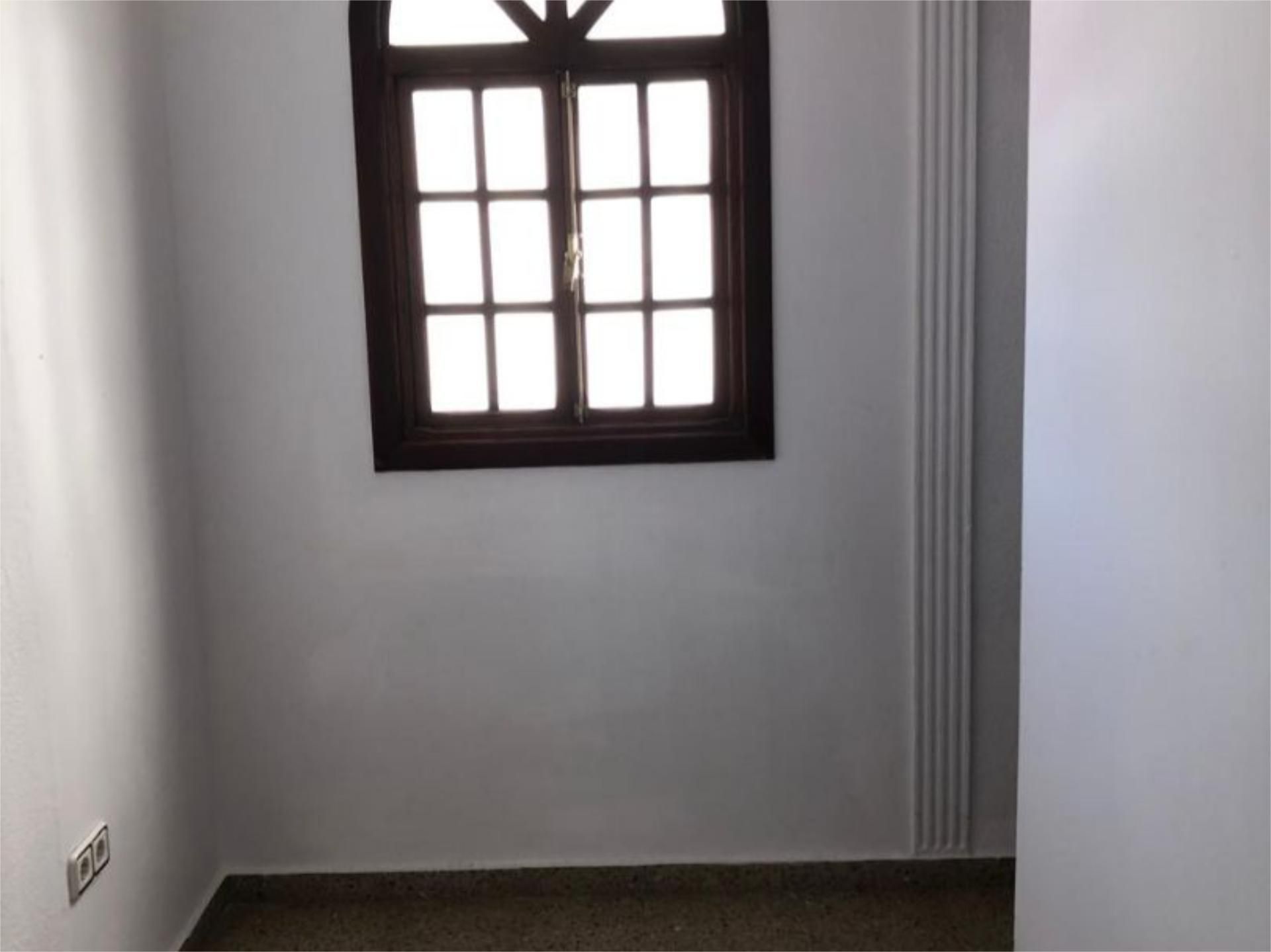 Flat for sale in Torrent  with Terrace