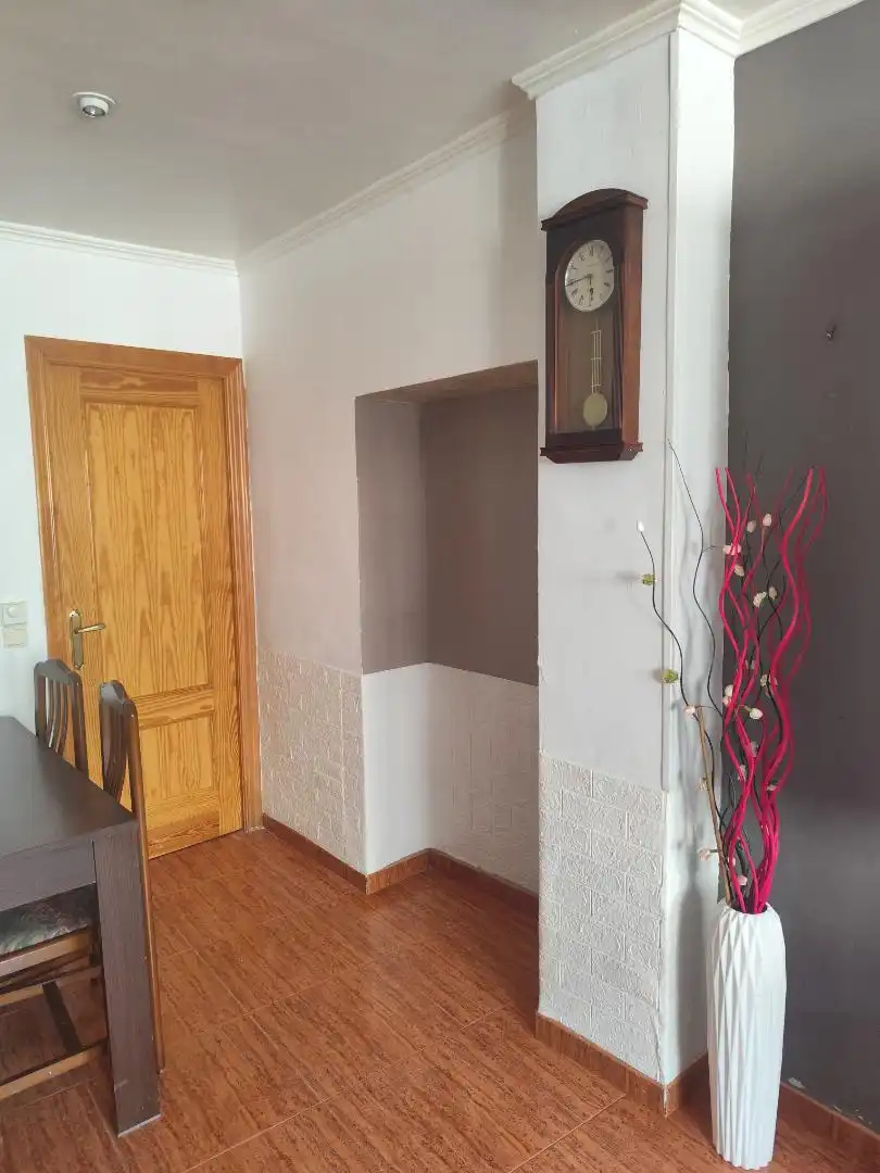 Casa adosada en venta en Campillo de Altobuey con Aire acondicionado, Calefacción y Amueblado