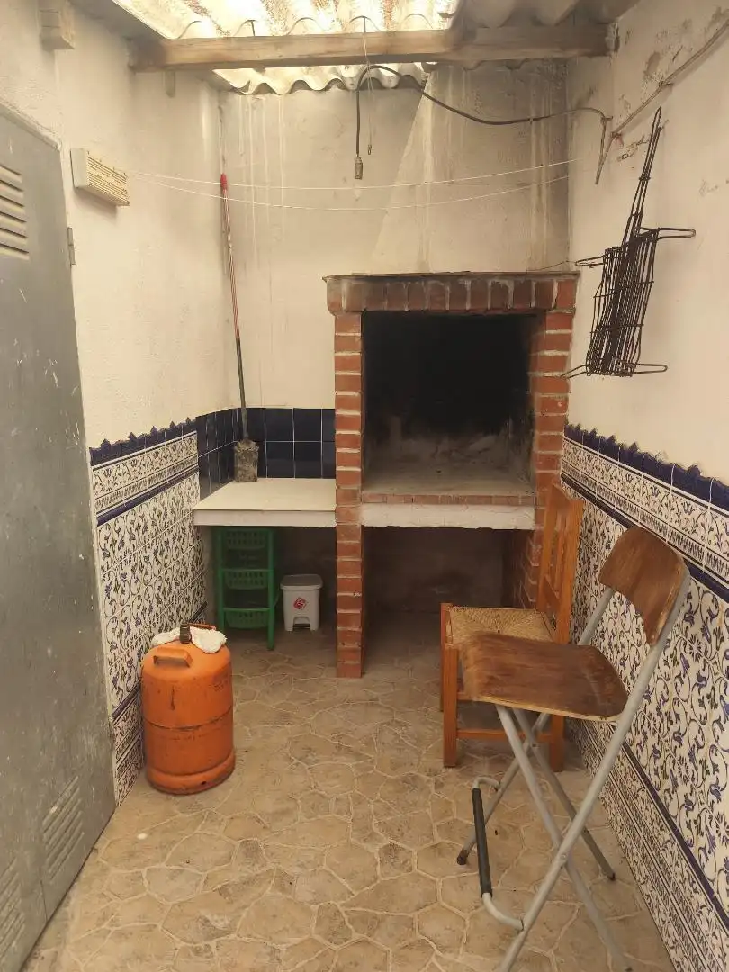 Cocina de Casa adosada en venta en Campillo de Altobuey con Aire acondicionado, Calefacción y Amueblado