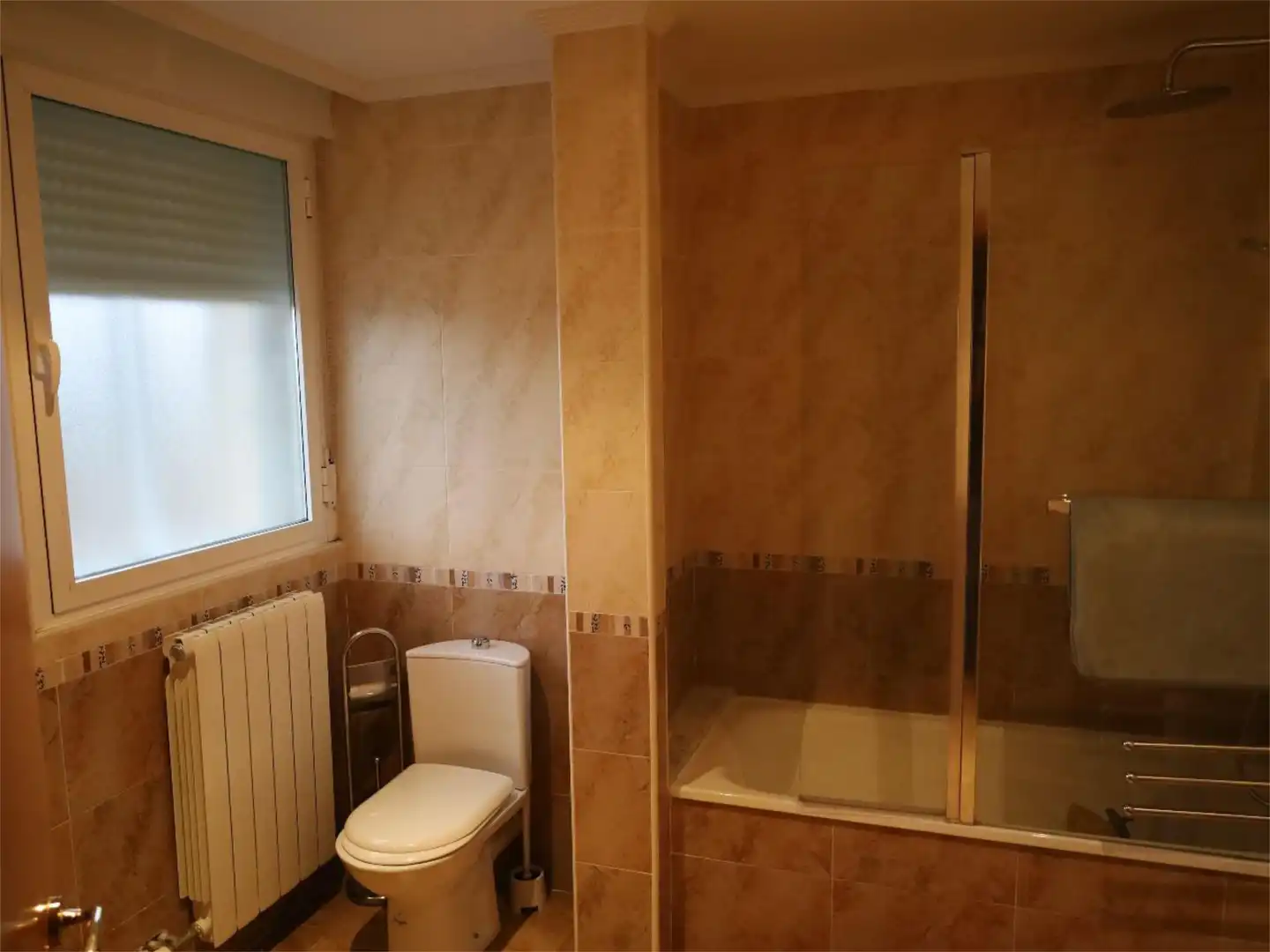 Bathroom of Houses for sale in Aldearrubia  with Terrace, Swimming Pool and Balcony