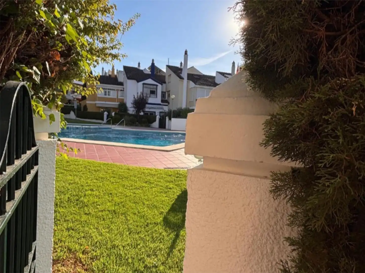 Detached homes for sale in El Brillante -El Naranjo - El Tablero