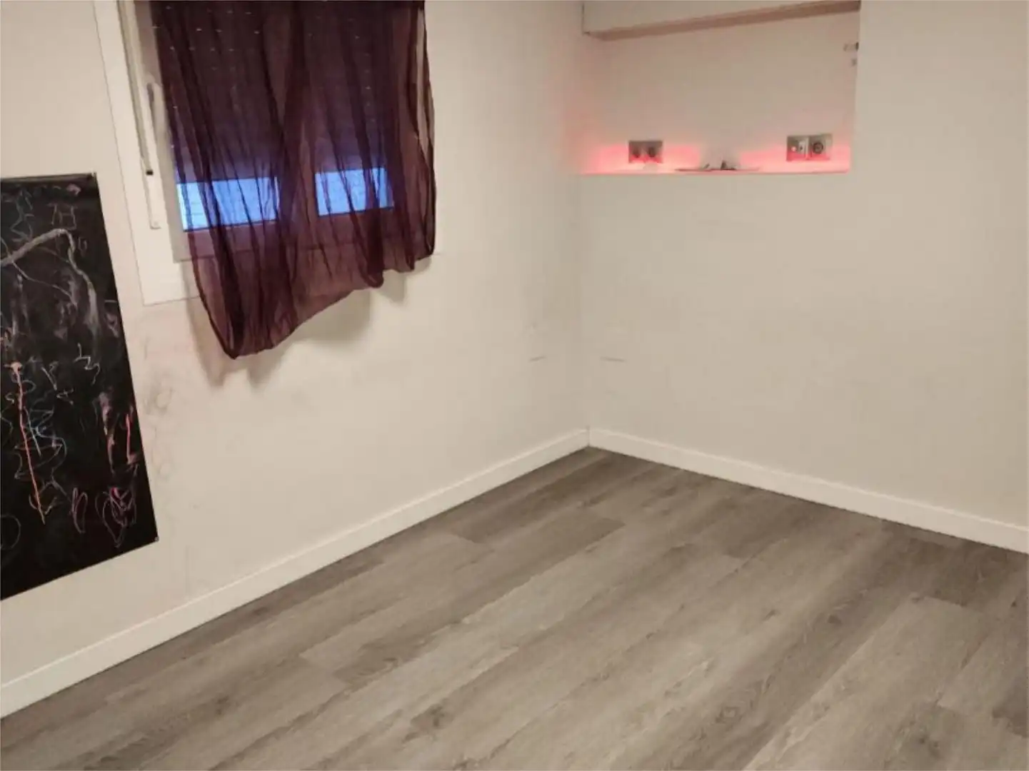 Flat for sale in Calle Goya, 2, Parque Ayala - Jardín de la Abadía - Huelín Flat for sale in Málaga with Air Conditioner, Heating and Private garden