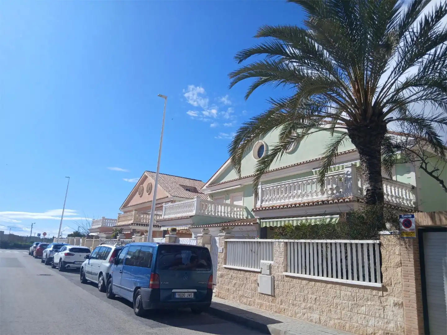 Houses for sale in Carrer de Pablo Neruda, Les Palmeres Exterior view of Houses for sale in Sueca with Private garden, Terrace and Furnished