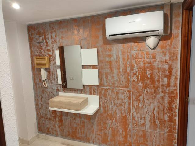 Piso en Venta en Carrer Ausiàs March, 11 en Piscinas