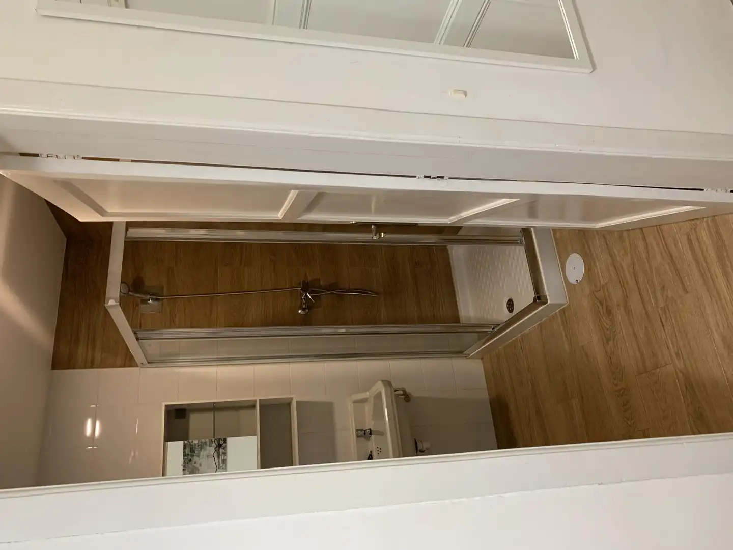 Room in Rúa do Marqués de Valladares, 11, Centro - Areal Bathroom of Flat for share in Vigo with Heating and Furnished