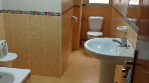 Foto 3 de Piso en venta en Avenida José Antonio, 23, Magaz de Pisuerga, Palencia