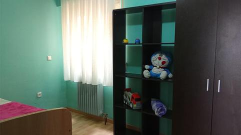 Foto 5 de Piso en venta en Avenida José Antonio, 23, Magaz de Pisuerga, Palencia