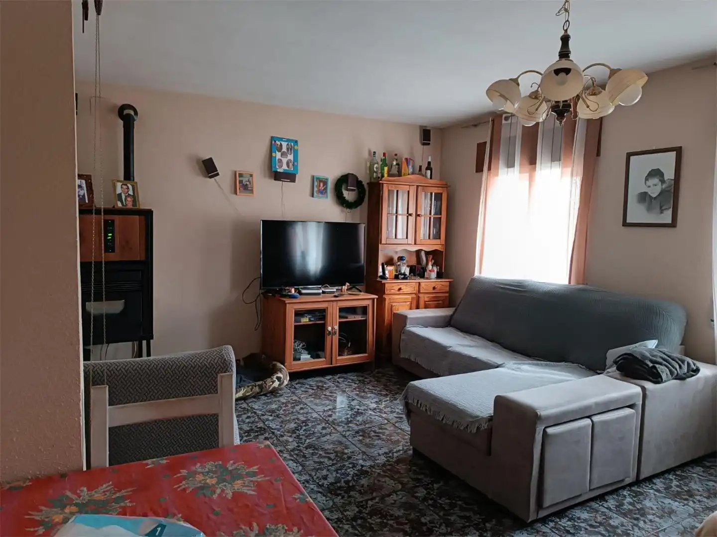 Piso en venta en Calle Primo Gila, 3, El Espinar pueblo Sala de estar de Piso en venta en El Espinar con Aire acondicionado, Calefacción y Jardín privado