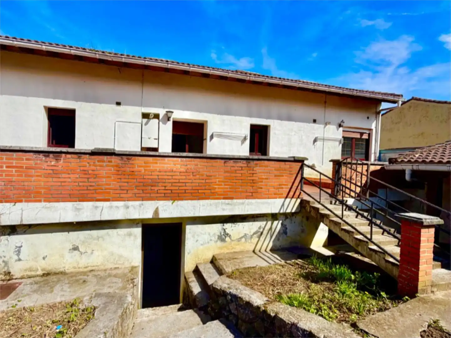 Wohnung zum Verkauf in Barrio la Baluga, 13, Sopuerta Außenansicht von Wohnung zum Verkauf in Sopuerta mit Heizung, Privatgarten und Terrasse