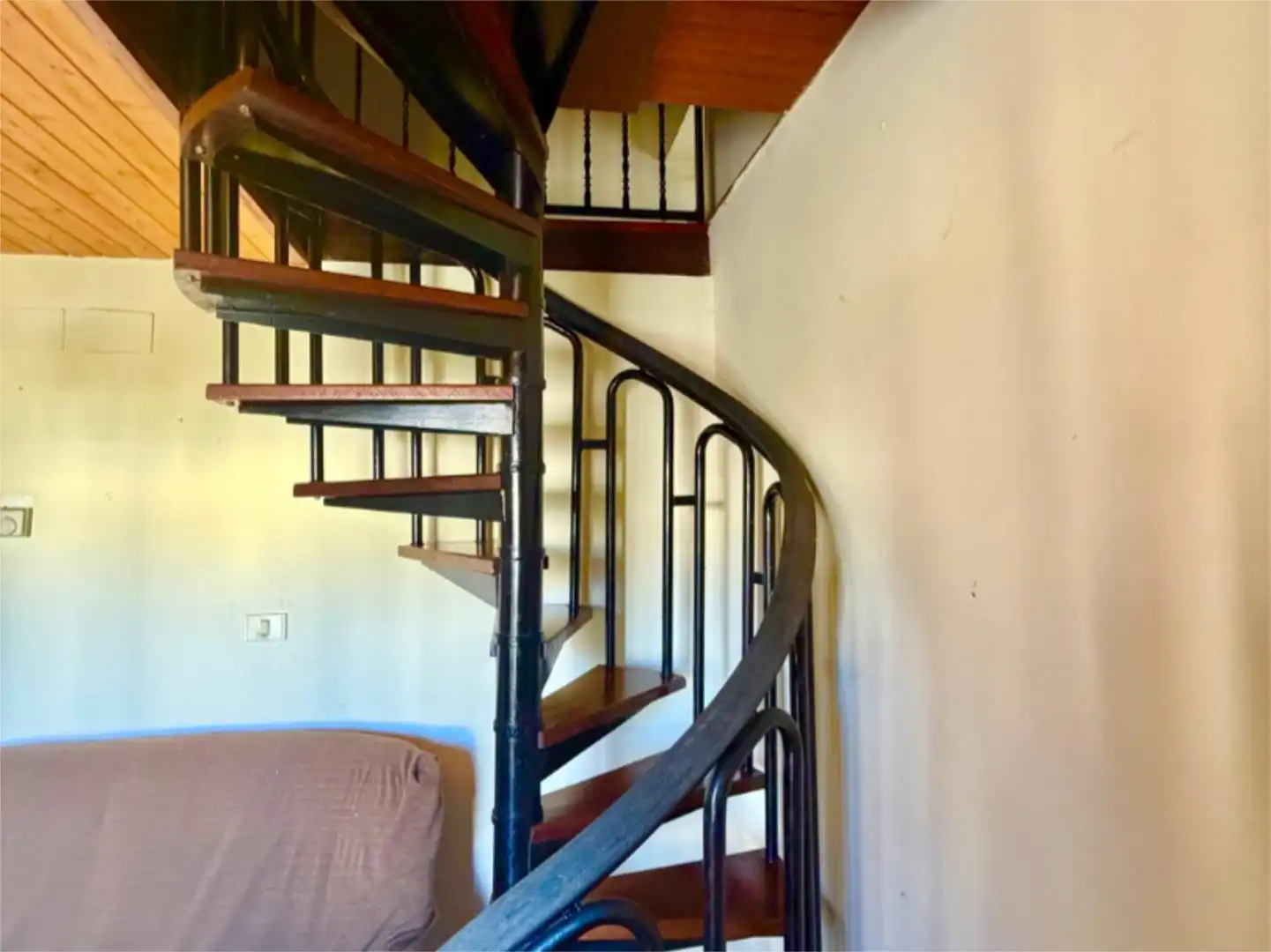 Wohnung zum Verkauf in Barrio la Baluga, 13, Sopuerta Wohnung zum Verkauf in Sopuerta mit Heizung, Privatgarten und Terrasse
