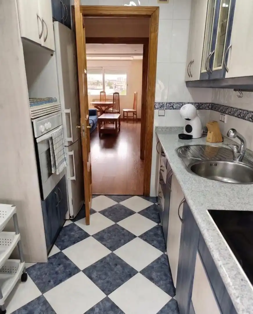 Flat for sale in Avenida de Francfort, 17, Ciudad 70 Kitchen of Flat for sale in Coslada with Air Conditioner, Heating and Private garden
