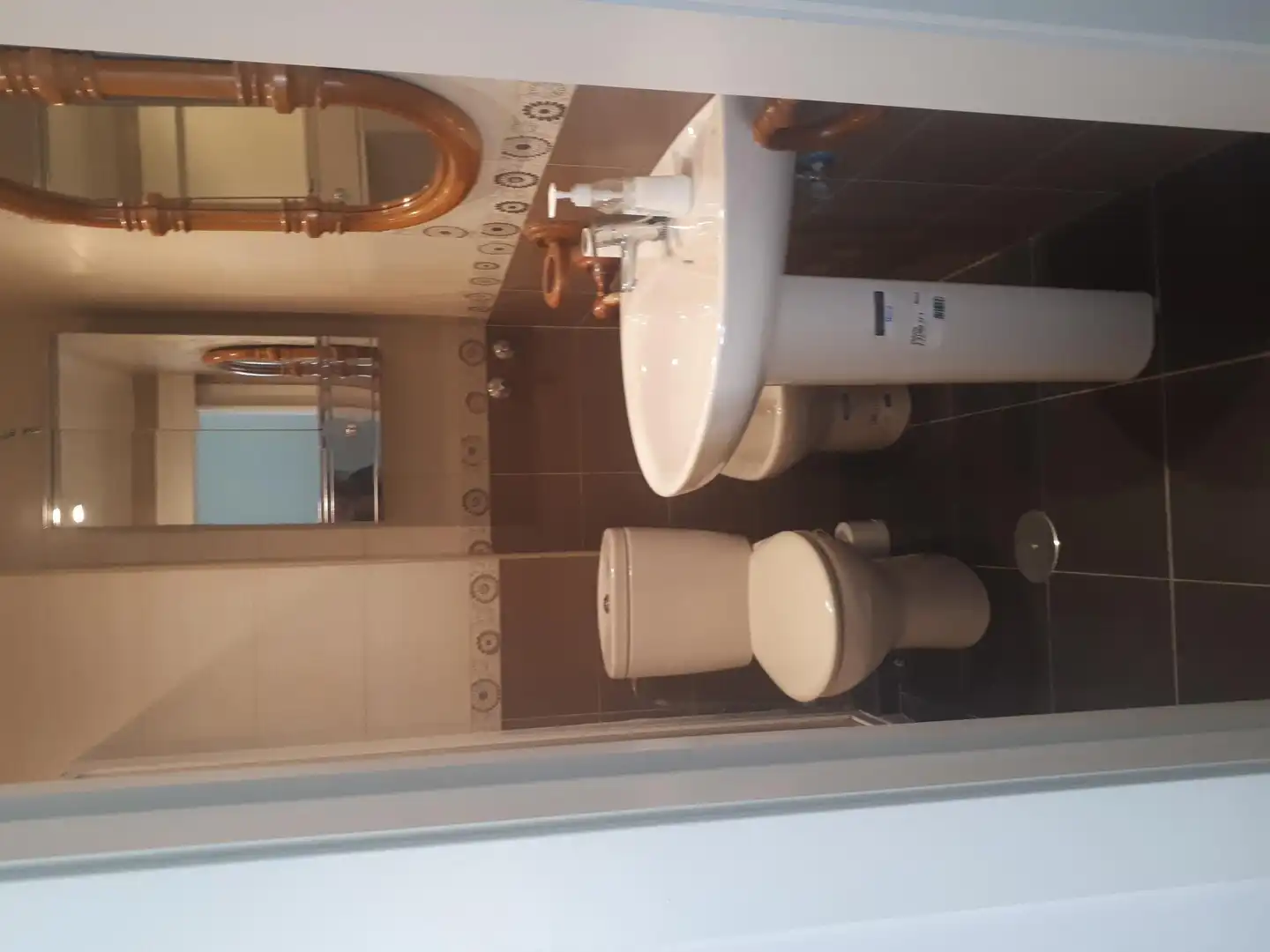 Room in Plaza Cardenal Mendoza, 6, El Palo Bathroom of Flat for share in Málaga with Heating, Terrace and Furnished