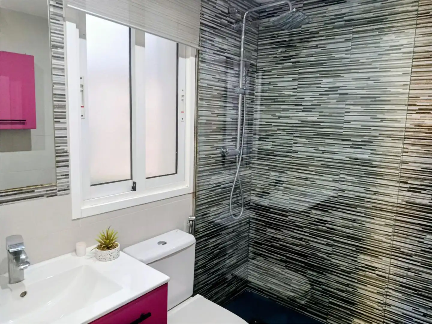 Bathroom of Flat for sale in San Vicente del Raspeig / Sant Vicent del Raspeig  with Air Conditioner