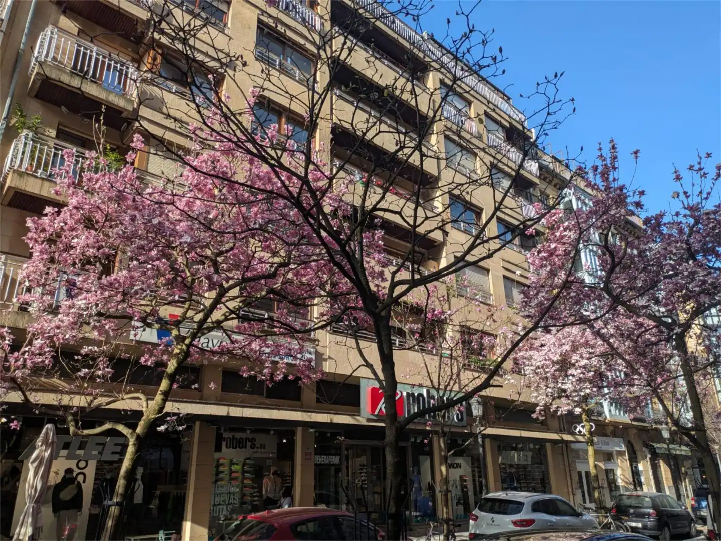 Vista exterior de Piso en venta en Donostia - San Sebastián  con Balcón