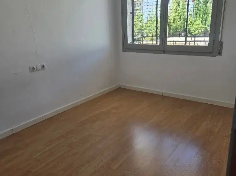 Wohnung zum Verkauf in Passeig de la Marina, 292, Baixador Schlafzimmer von Wohnung zum Verkauf in Castelldefels mit Balkon