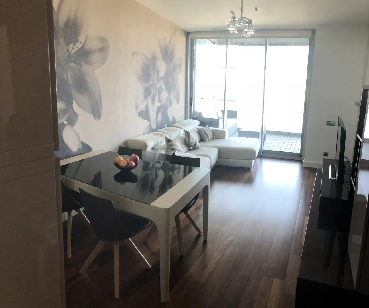 Wohnzimmer von Wohnung zur Miete in Barcelona mit Klimaanlage, Heizung und Privatgarten
