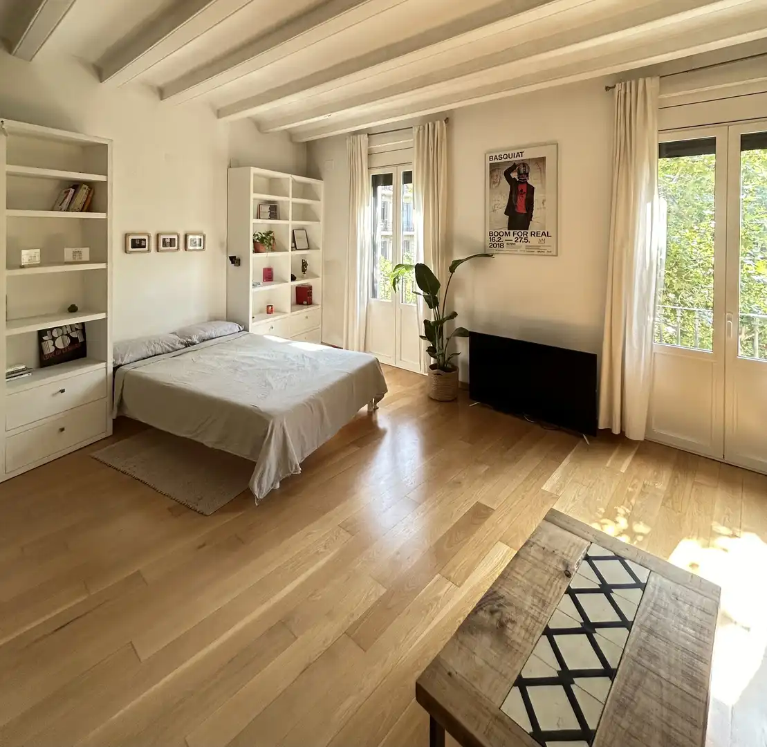 Bedroom of Flat for sale in  Barcelona Capital  with Air Conditioner and Balcony