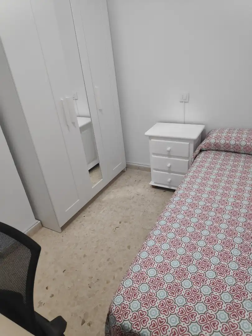 Room in Avenida de la Banqueta, 61, Santa Bárbara - Ciudad Deportiva Room in Avenida de la Banqueta, 61, Santa Bárbara - Ciudad Deportiva
