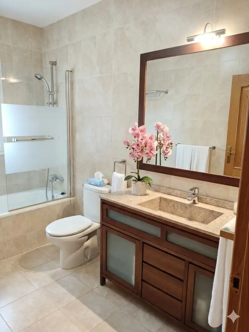 Casa o chalet en venta en Calle Agustín de León, 27, Camarena Baño de Casa o chalet en venta en Camarena con Calefacción, Jardín privado y Terraza