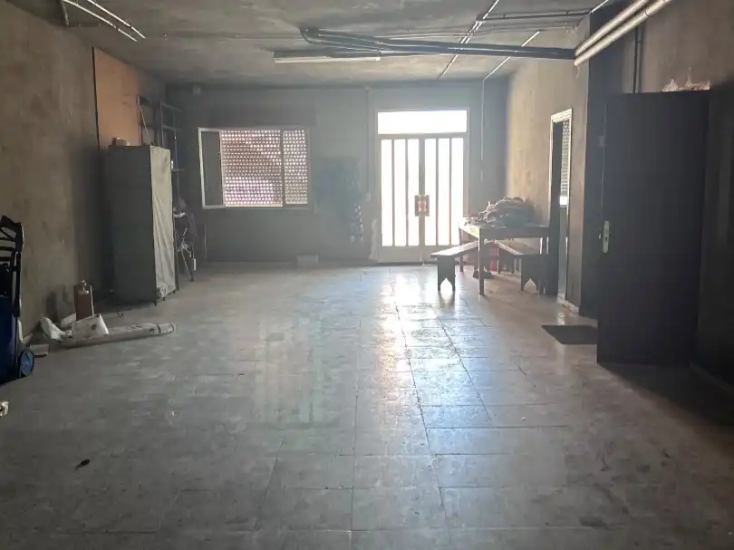 Piso en venta en Calle Rodríguez de la Fuente, 6, Cacabelos Piso en venta en Cacabelos con Calefacción, Jardín privado y Parquet