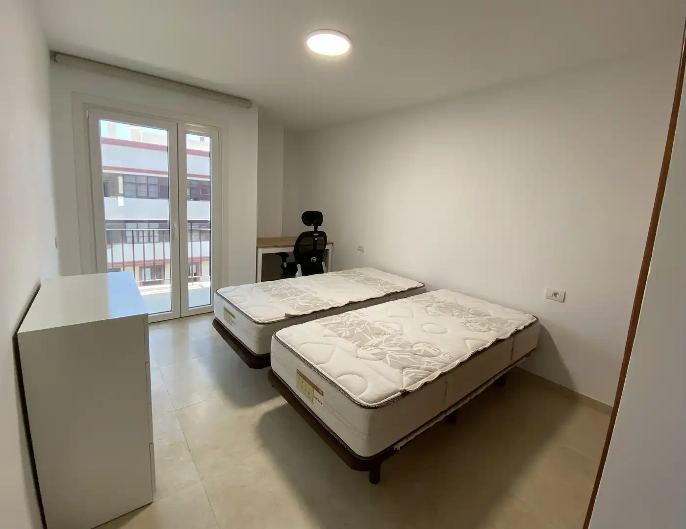 Attic for rent in Calle Viera y Clavijo, 35, Duggi - Rambla - Los Hoteles Bedroom of Attic for rent in Santa Cruz de Tenerife with Terrace, Furnished and Balcony
